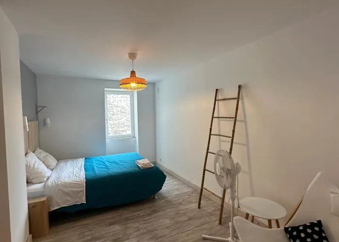 بيت للعطل Le D'a Cote *